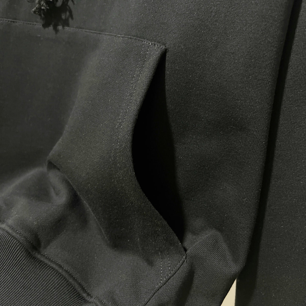 Classic Fit Hoodie-1081