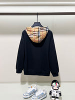 Classic Fit Hoodie-1098