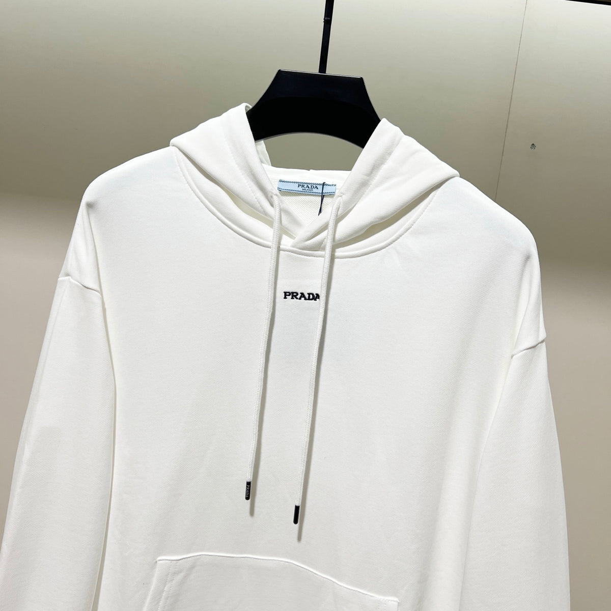 Classic Fit Hoodie-1109