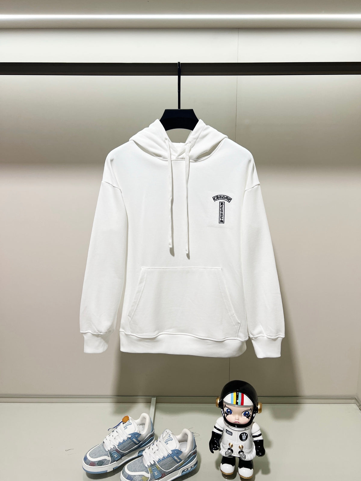 Classic Fit Hoodie-1110