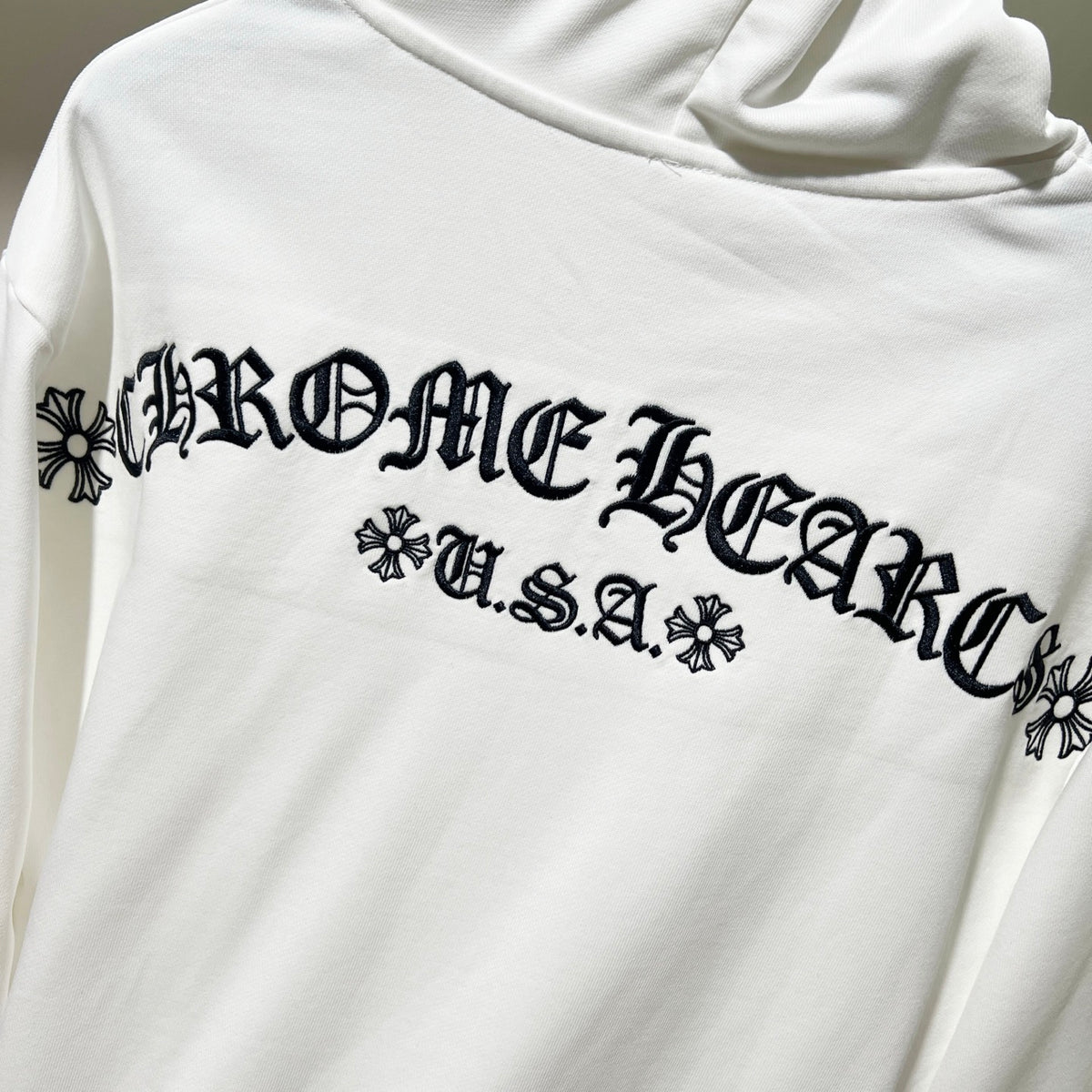 Classic Fit Hoodie-1110