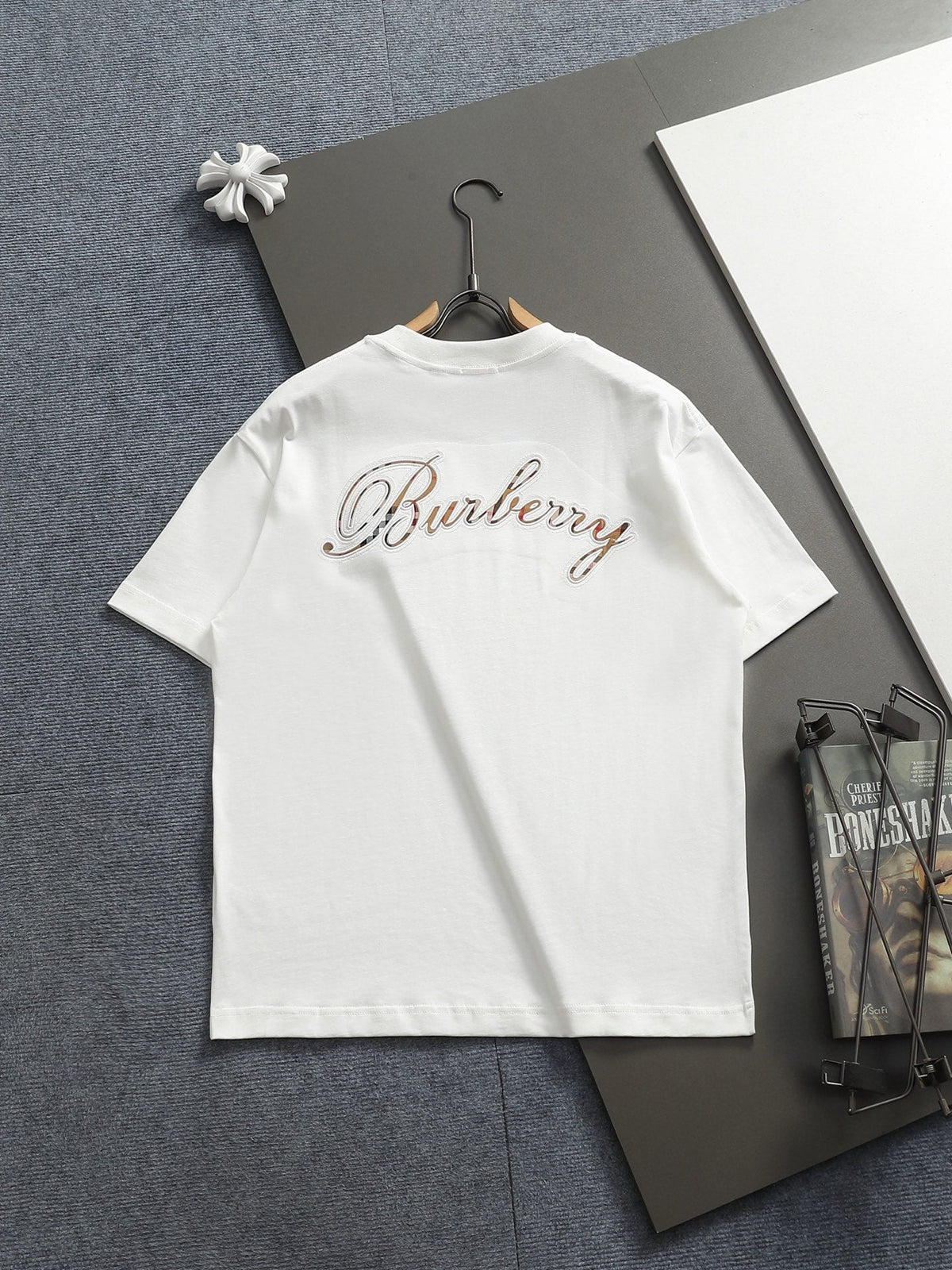 Classic T-shirt-164