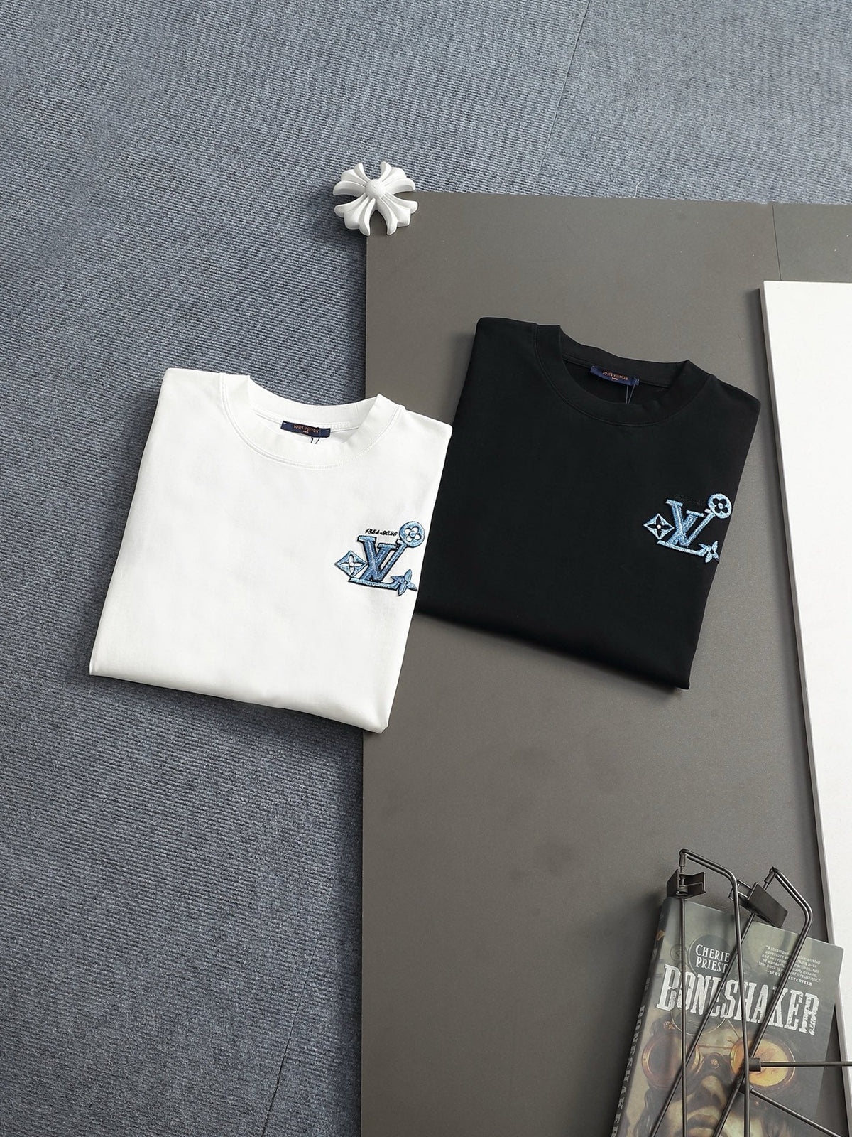 Classic T-shirt-185