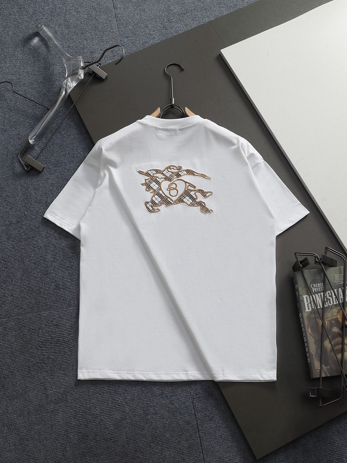 Classic T-shirt-193