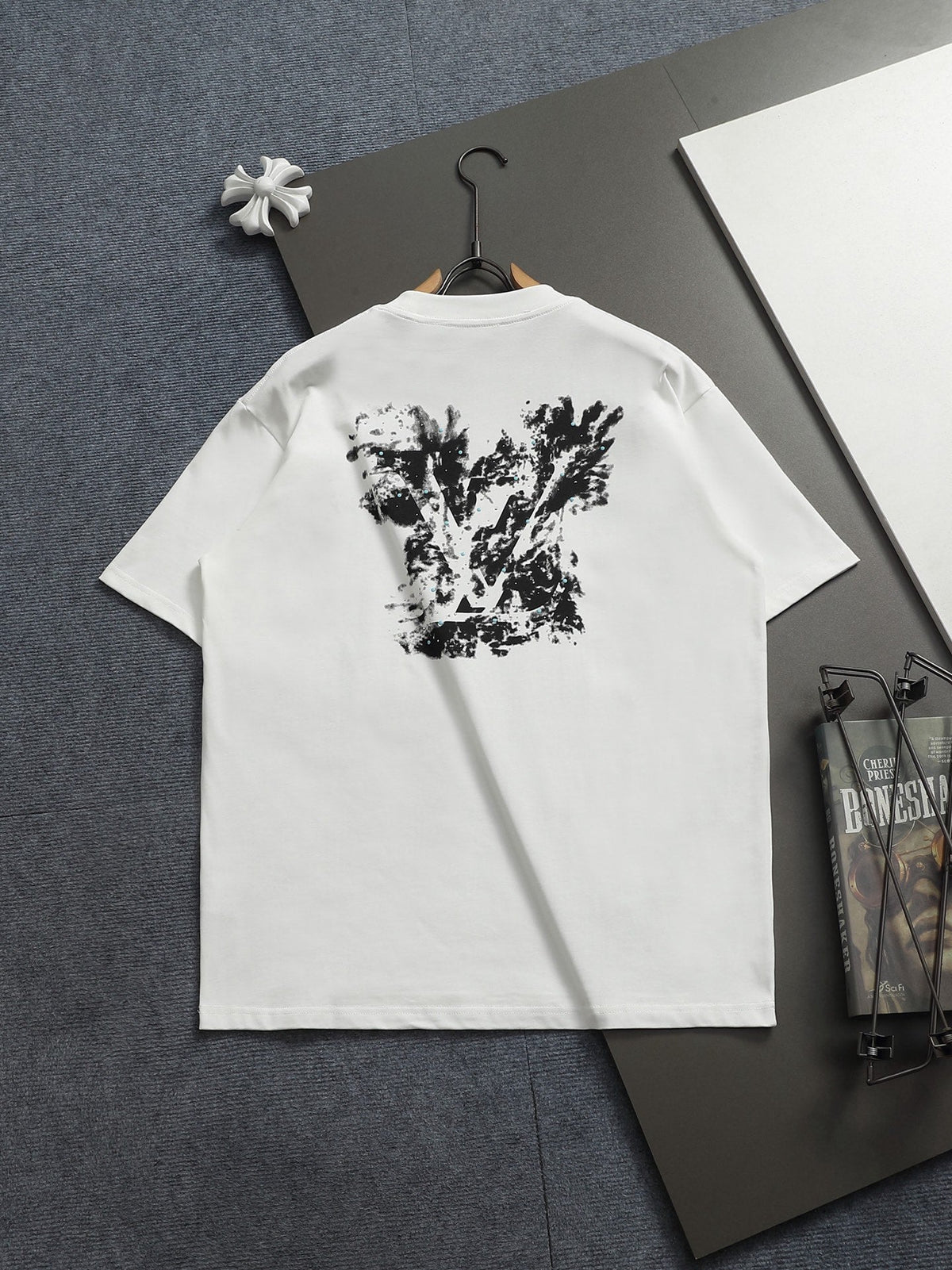 Classic T-shirt-224