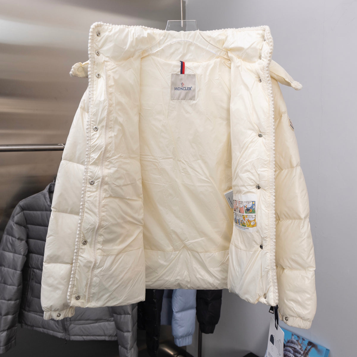 Ultra-Light Winter Puffer –111