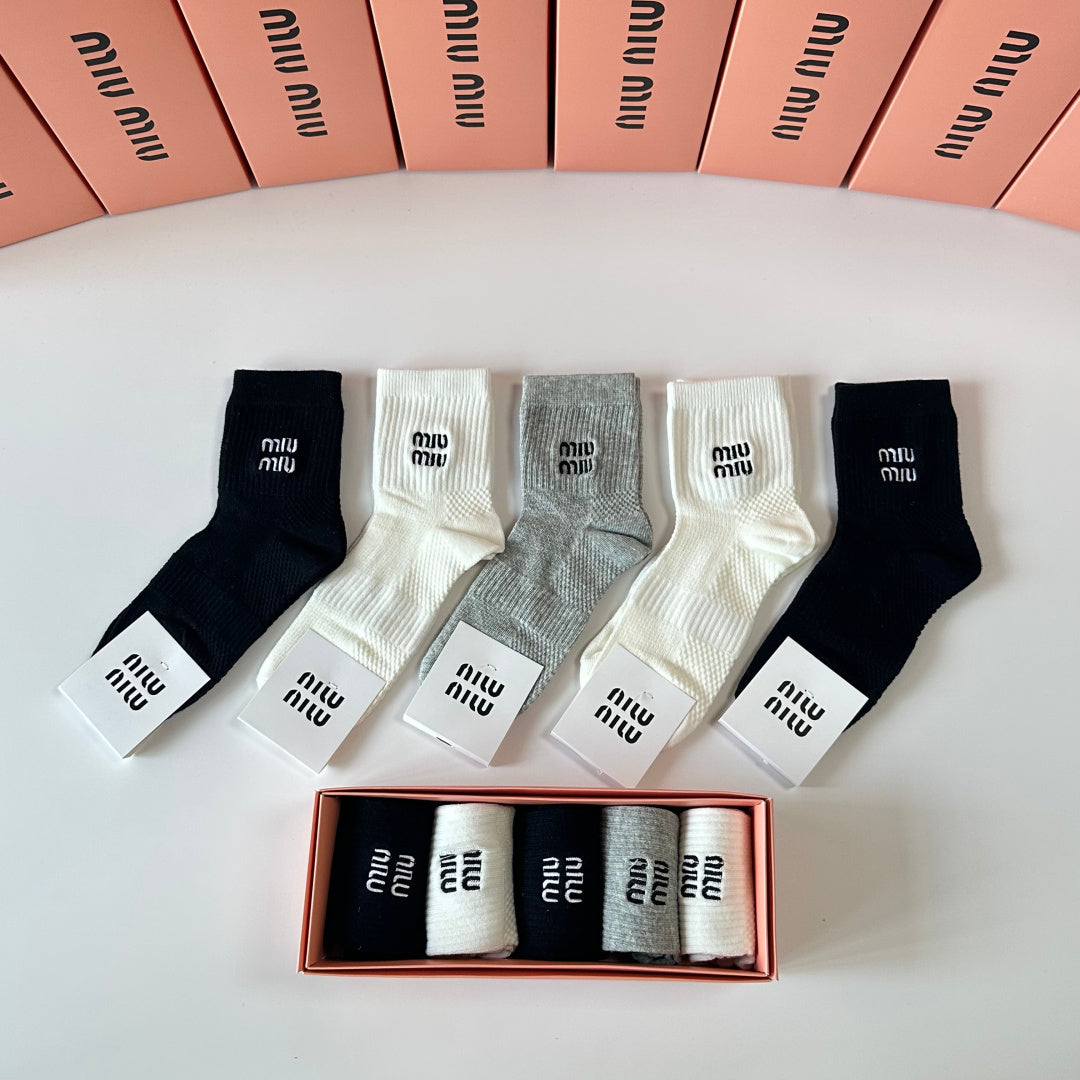 5-Pair Comfort Socks Set (1 BOX)-70