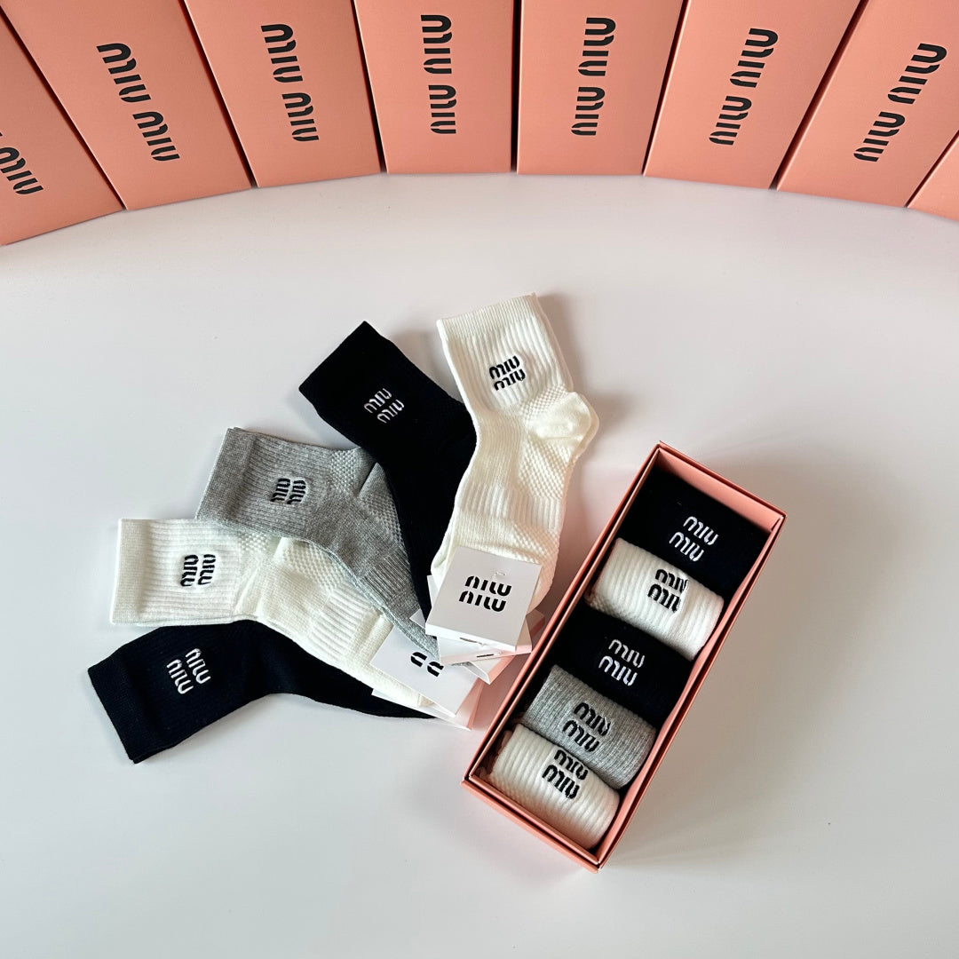 5-Pair Comfort Socks Set (1 BOX)-70